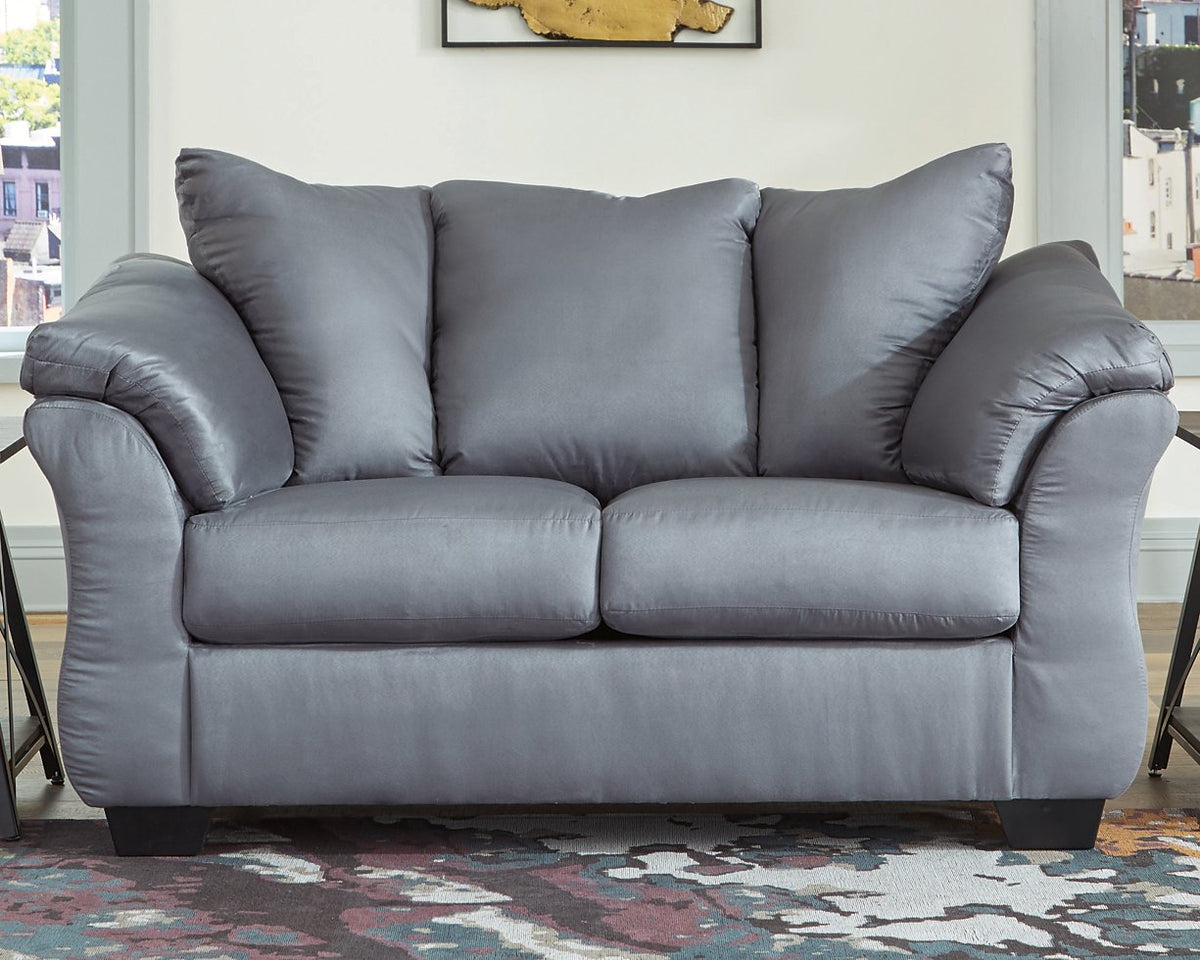 Darcy Loveseat